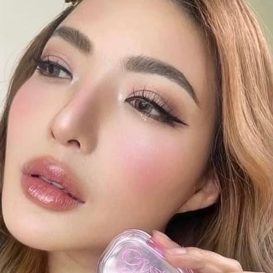 Crystal Clear Blush that changes color with your PH