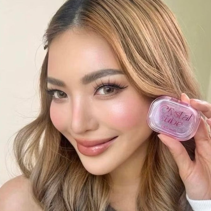 Crystal Clear Blush that changes color with your PH