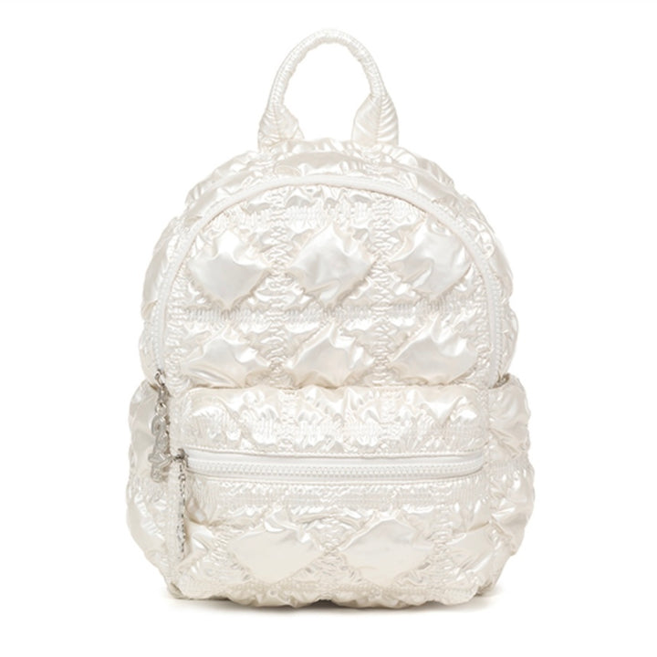 Carlyn Mellow in Pearl White