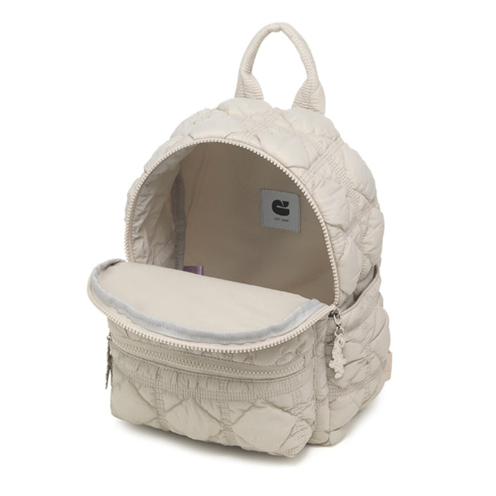 Carlyn Mellow in Spring Gray