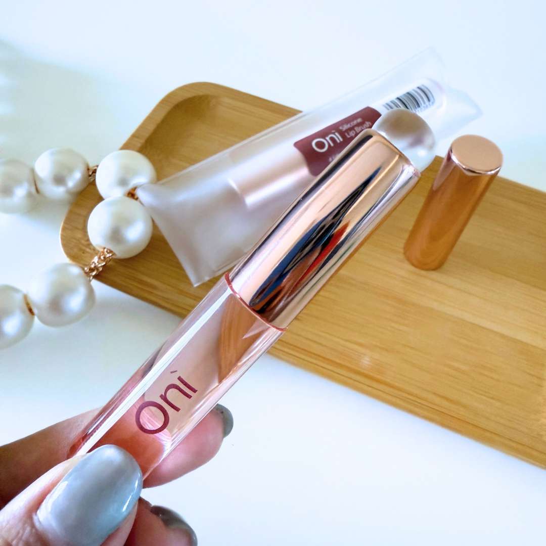 Oni Silicone Lip Brush