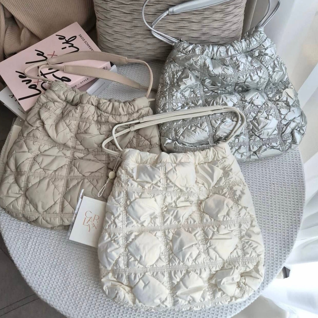 Carlyn Twee Soft in Gray