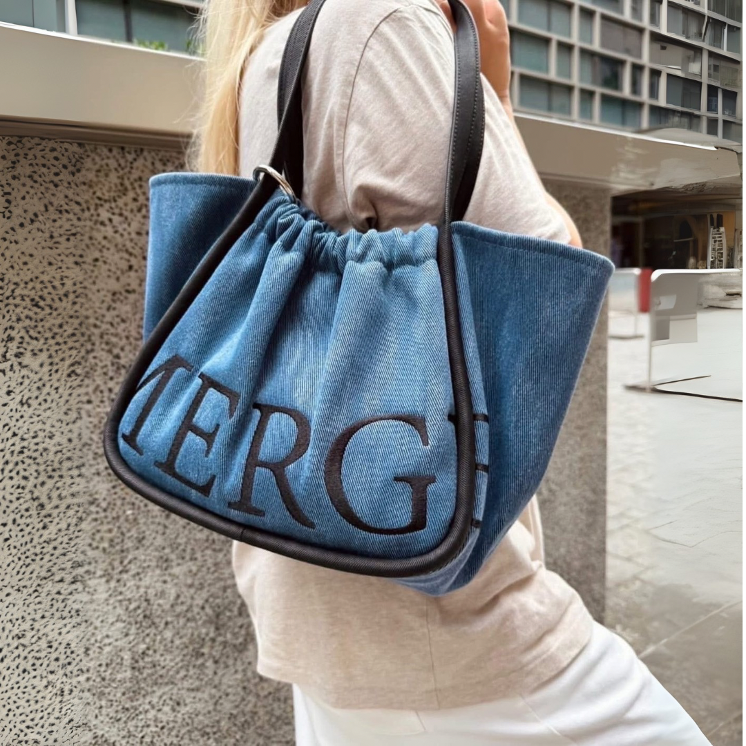 Merge Bag Medium in Smoky Denim