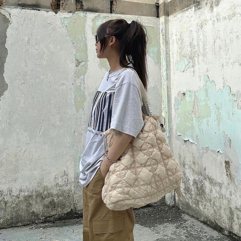 Carlyn Weekender in Ivory