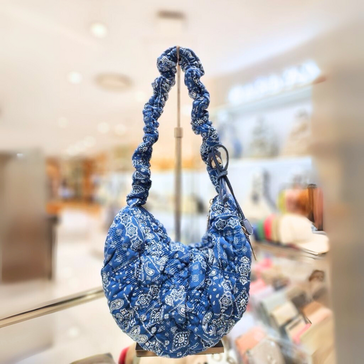 Carlyn Paisley Cozy M in Blue
