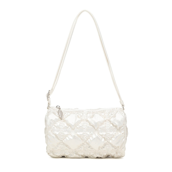 Carlyn Kira in Pearl White