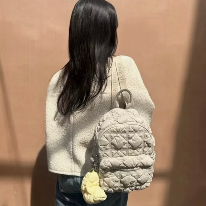 Carlyn Mellow in Spring Gray