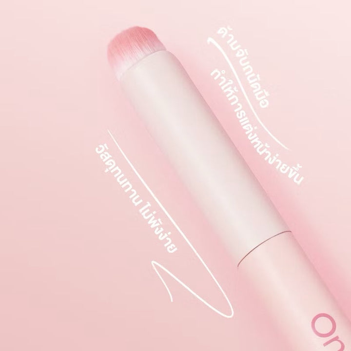 Oni Multifunctional Lip Brush