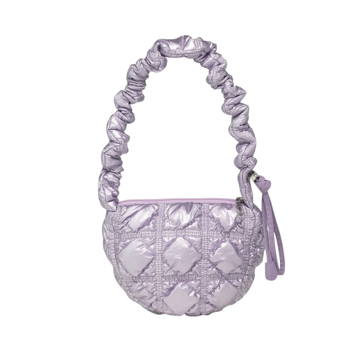 Carlyn Poing In Lavender
