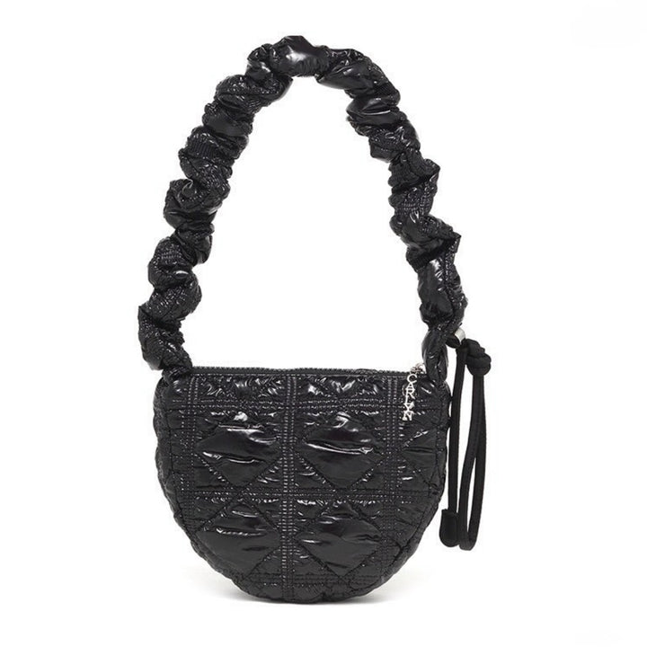 carlyn-poing-glossyblack