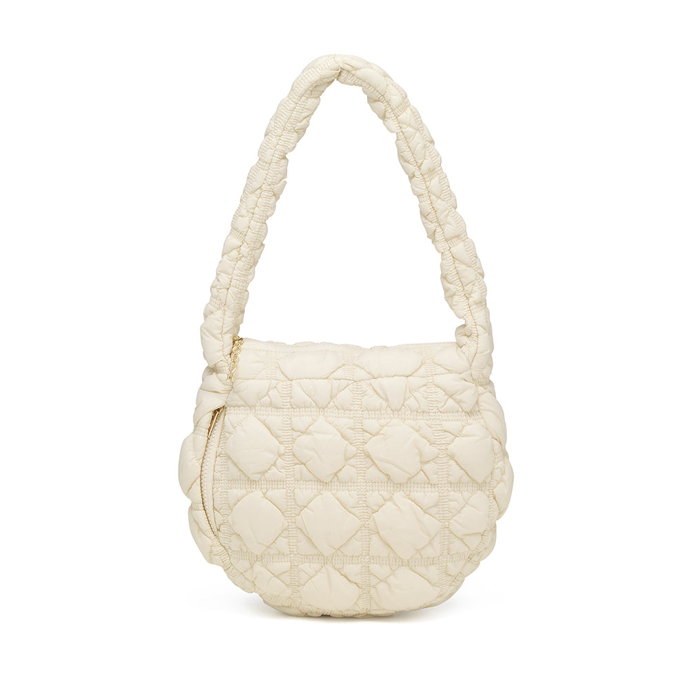 Carlyn Soft M