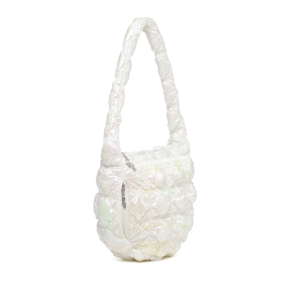 Carlyn Soft M