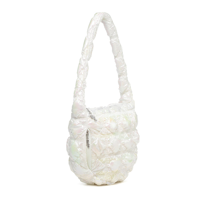 Carlyn Soft M